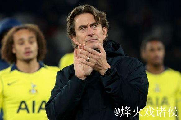 热刺内讧实锤！斯彭斯被换后怒怼弗兰克，师徒已是二次翻脸